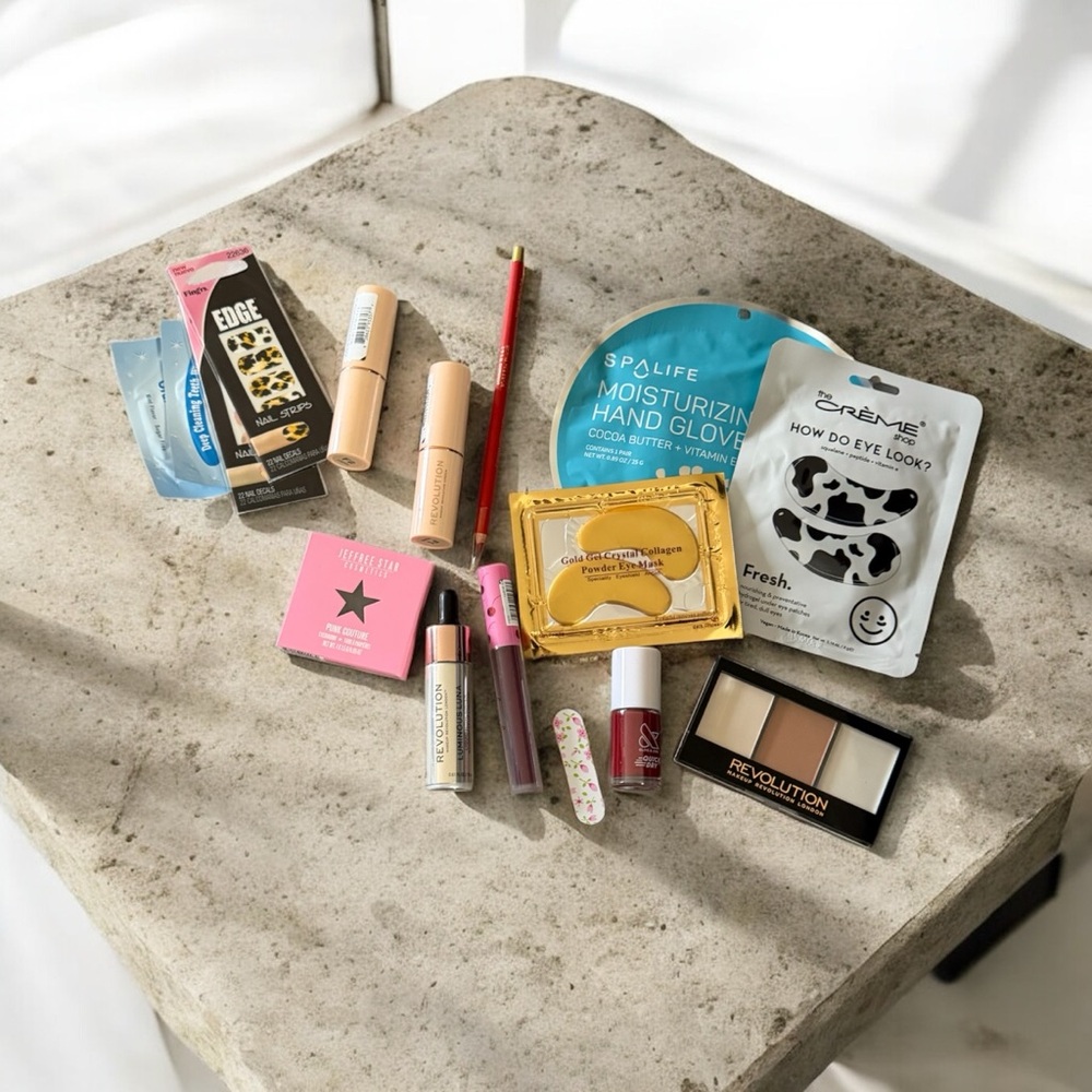16 piece makeup lot Jeffree Starr